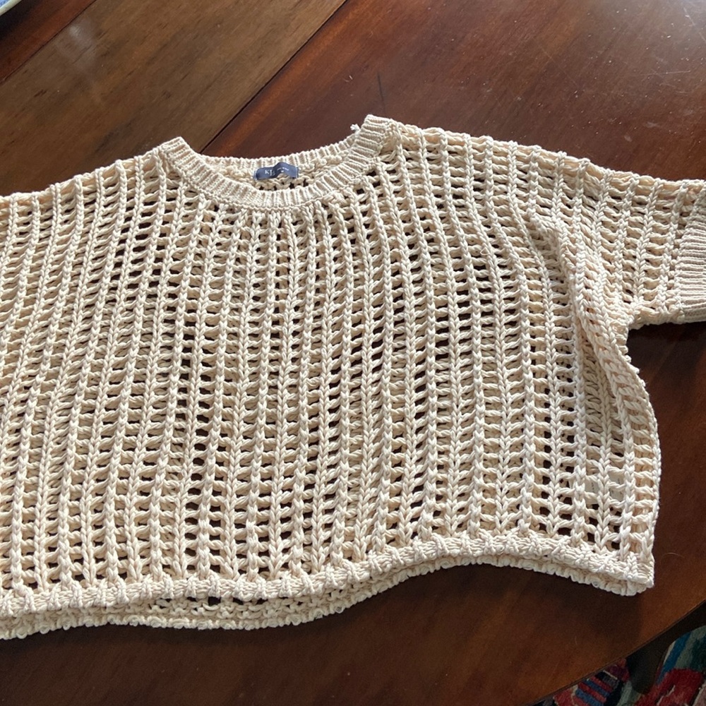 KLD Signature open weave vest